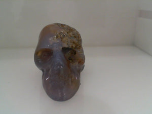 SB chalcedony skull